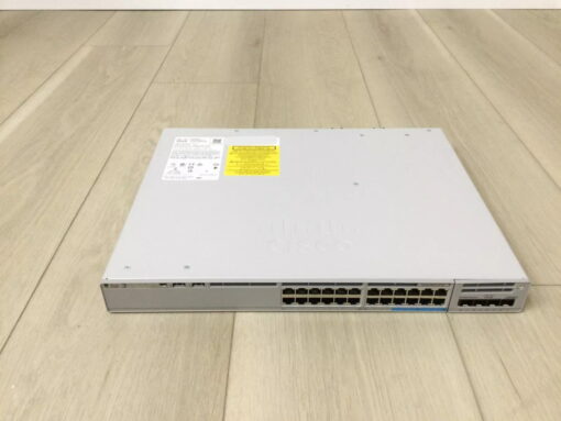 Cisco C9200-24PXG-E switch, 24x1Gb PoE+, 4x10Gb SFP+